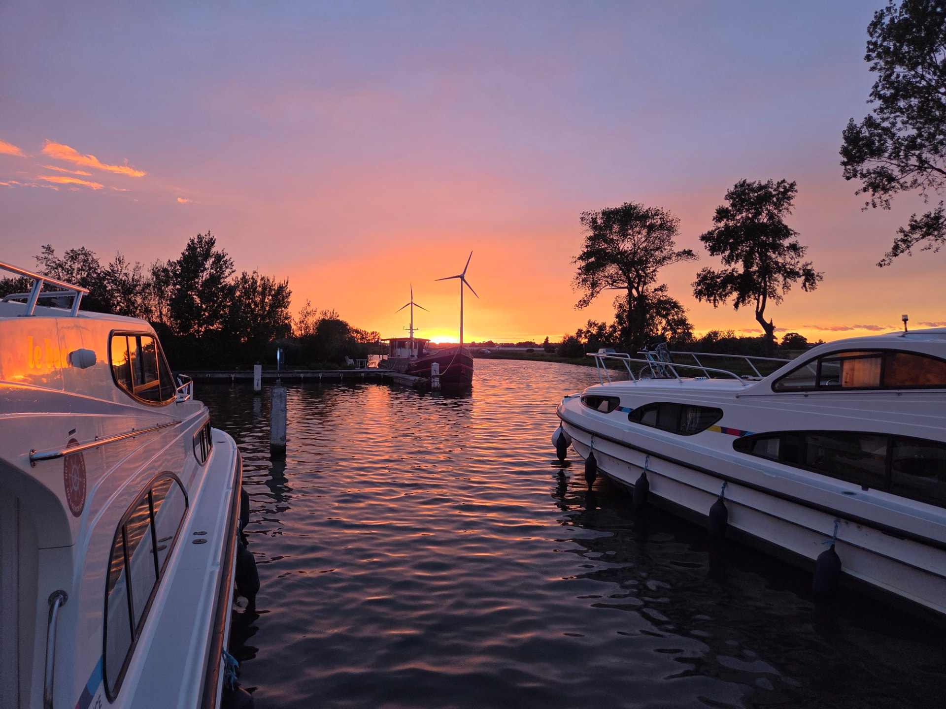 Sunset at the marina by Beau’Mer